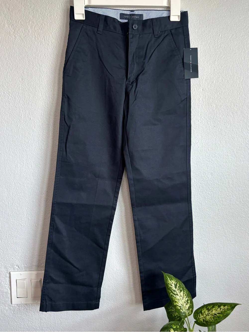 Tommy Hilfiger Boys Flat Front  Boy  School Uniforms Pants SZ 12 Regular